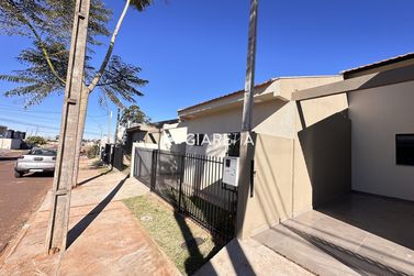 Casa &agrave; venda - 58m&sup2; - JARDIM PINHEIRINHO