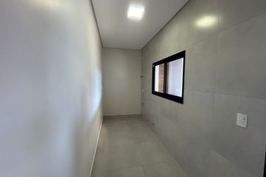 Sobrado &agrave; venda - 200m&sup2; - Maria Luiza