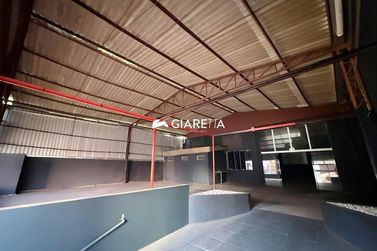 Sal&atilde;o Comercial para alugar - 447m&sup2; - JARDIM CONCORDIA