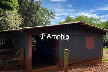 Ch&aacute;cara &agrave; venda - 45351m&sup2; - Zona Rural