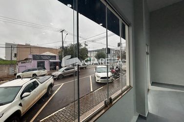 Sala Comercial para alugar - 90m&sup2; - CENTRO