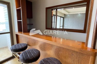 Apartamento &agrave; venda - 102m&sup2; - CENTRO