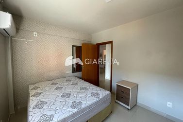 Apartamento &agrave; venda - 90m&sup2; - CENTRO