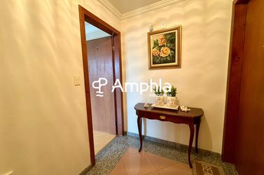 Apartamento &agrave; venda - 112m&sup2; - Centro