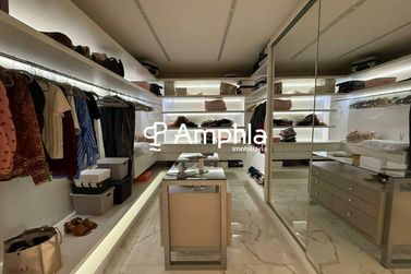 Casa &agrave; venda - 341m&sup2; - FAG