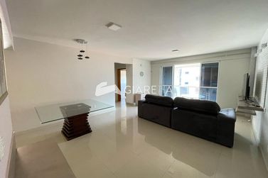 Apartamento &agrave; venda - 90m&sup2; - CENTRO