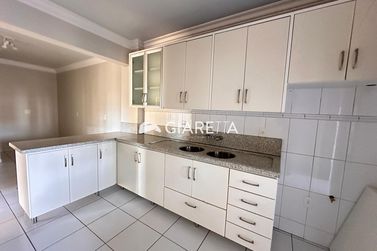 Apartamento para alugar - 183m&sup2; - CENTRO