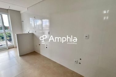 Apartamento &agrave; venda - 60m&sup2; - Centro