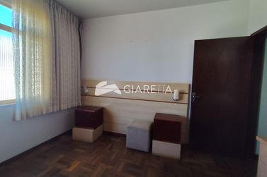 Apartamento para alugar - 120m&sup2; - CENTRO