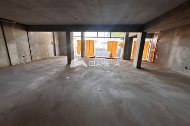Sala Comercial &agrave; venda - 300m&sup2; - VILA OPERARIA