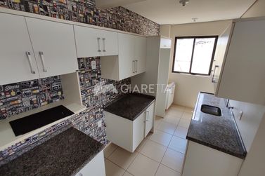 Apartamento &agrave; venda - 61m&sup2; - CENTRO