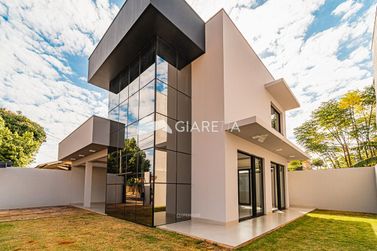 Sobrado &agrave; venda - 163m&sup2; - JARDIM GISELA