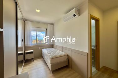 Apartamento &agrave; venda - 140m&sup2; - Centro