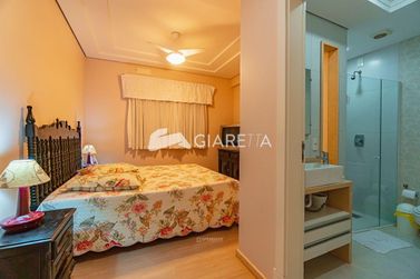 Apartamento &agrave; venda - 197m&sup2; - CENTRO