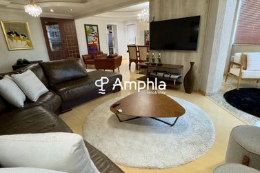 Apartamento &agrave; venda - 139m&sup2; - Centro