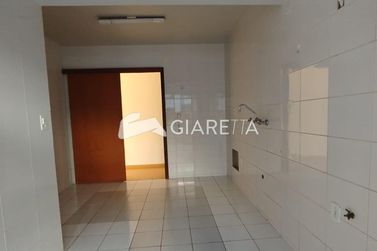 Apartamento &agrave; venda - 94m&sup2; - CENTRO