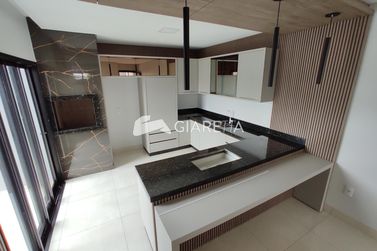 Sobrado para alugar - 127m&sup2; - JARDIM PANCERA