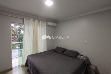 Sobrado &agrave; venda - 131m&sup2; - JARDIM PANCERA