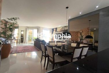 Apartamento &agrave; venda - 230m&sup2; - Centro