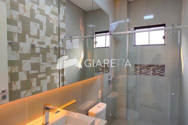 Sobrado &agrave; venda - 165m&sup2; - CENTRO