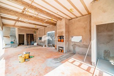 Sobrado &agrave; venda - 265m&sup2; - JARDIM PANCERA