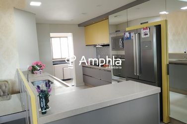 Apartamento &agrave; venda - 270m&sup2; - Centro