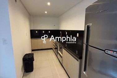 Apartamento &agrave; venda - 144m&sup2; - Meia Praia