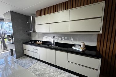 Apartamento para alugar - 103m&sup2; - CENTRO