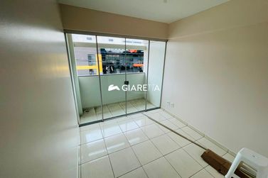 Apartamento para alugar - 60m&sup2; - CENTRO