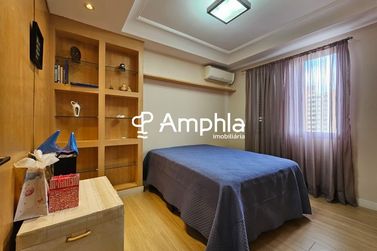 Apartamento &agrave; venda - 220m&sup2; - Centro