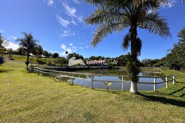 Ch&aacute;cara para alugar - 194m&sup2; - ZONA RURAL