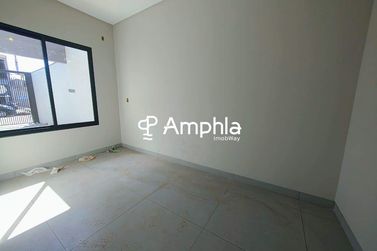 Casa &agrave; venda - 50m&sup2; - Esmeralda