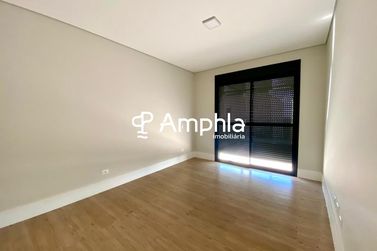 Apartamento &agrave; venda - 204m&sup2; - Centro