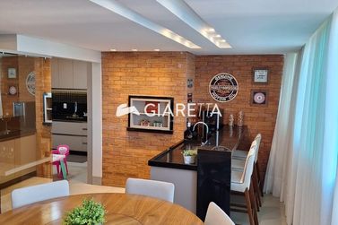 Apartamento &agrave; venda - 137m&sup2; - CENTRO