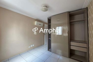 Apartamento &agrave; venda - 118m&sup2; - Centro