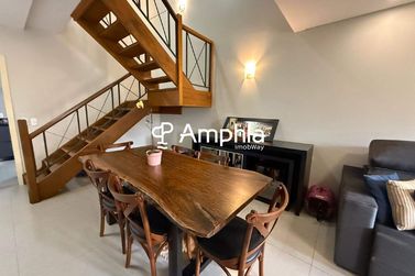 Sobrado &agrave; venda - 155m&sup2; - Centro