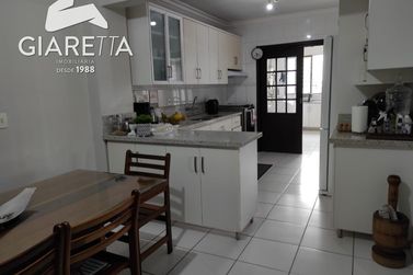 Apartamento &agrave; venda - 183m&sup2; - CENTRO