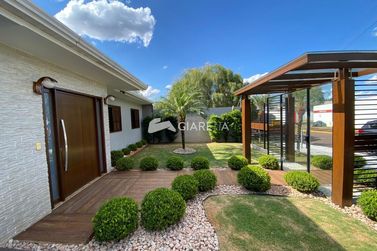 Casa &agrave; venda - 214m&sup2; - CENTRO