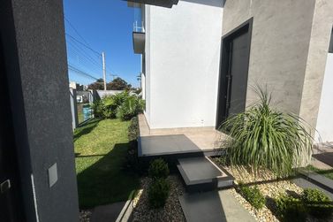 Sobrado &agrave; venda - 200m&sup2; - Maria Luiza