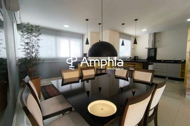 Apartamento &agrave; venda - 230m&sup2; - Centro
