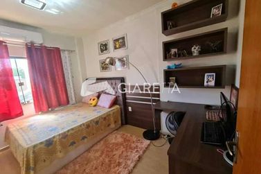 Sobrado &agrave; venda - 279m&sup2; - JARDIM S&Atilde;O FRANCISCO