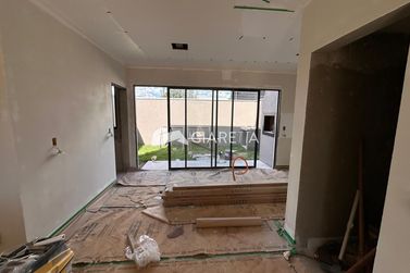 Sobrado &agrave; venda - 121m&sup2; - JARDIM PORTO ALEGRE