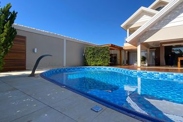 Sobrado &agrave; venda - 370m&sup2; - Ana Paula