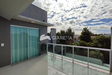 Sobrado &agrave; venda - 225m&sup2; - CENTRO