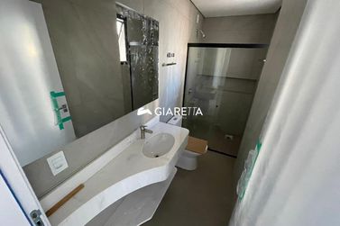 Apartamento para alugar - 109m&sup2; - CENTRO
