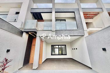 Sobrado &agrave; venda - 217m&sup2; - Recanto Tropical