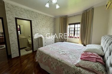 Sobrado &agrave; venda - 260m&sup2; - JARDIM PORTO ALEGRE