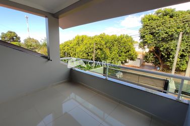 Sobrado &agrave; venda - 225m&sup2; - CENTRO