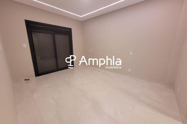 Sobrado &agrave; venda - 158m&sup2; - Recanto Tropical