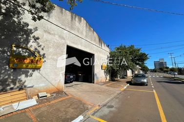 Ponto Comercial para alugar - 240m&sup2; - JARDIM GISELA